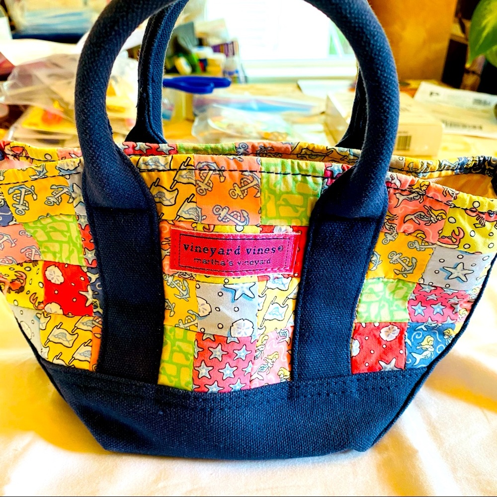 Vineyard Vines Purse Small Sz. ADORABLE! Good Used